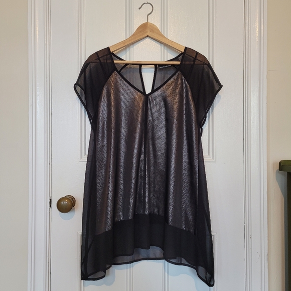 DKNY Jeans Shimmery Top - Picture 2 of 10